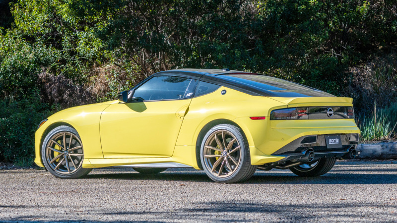 Borla 22-24 Nissan Z 2.5in ATAK Cat Back Exhaust 4.5in Tip - Carbon Fiber Black Anodized - Image 2