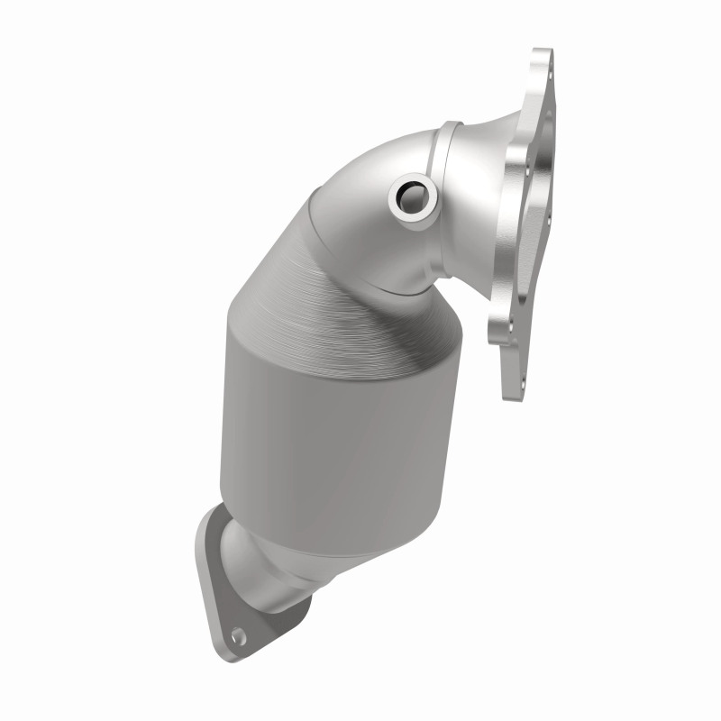 Magnaflow 13-14 Hyundai Genesis Coupe 2.0L Direct Fit Converter - Image 2