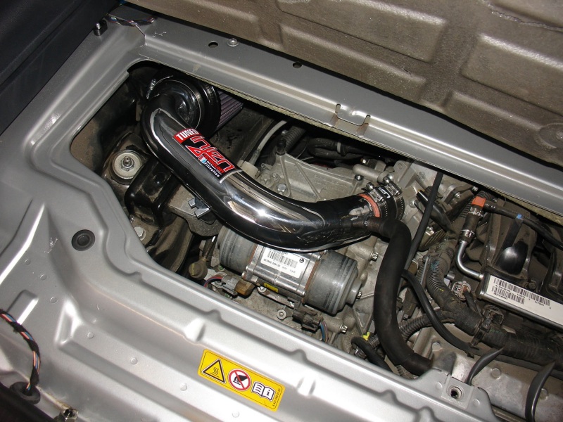 Injen 07-12 Fortwo 1.0L L3 Polished Smart Short Ram Air Intake w/ MR Tech & High Flow Filter - Image 3