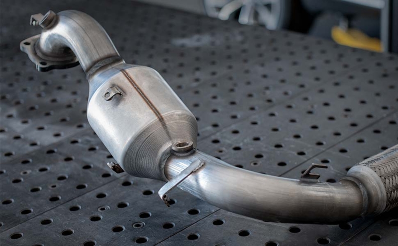 MagnaFlow Conv DF 81-83 5.2L Chrysler Cordoba - Image 8
