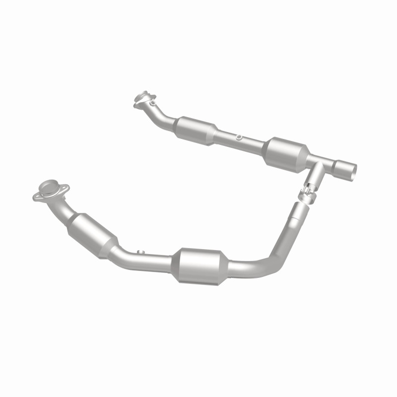 Magnaflow 2006 Ford E-250 5.4L Direct Fit Converter - Image 4