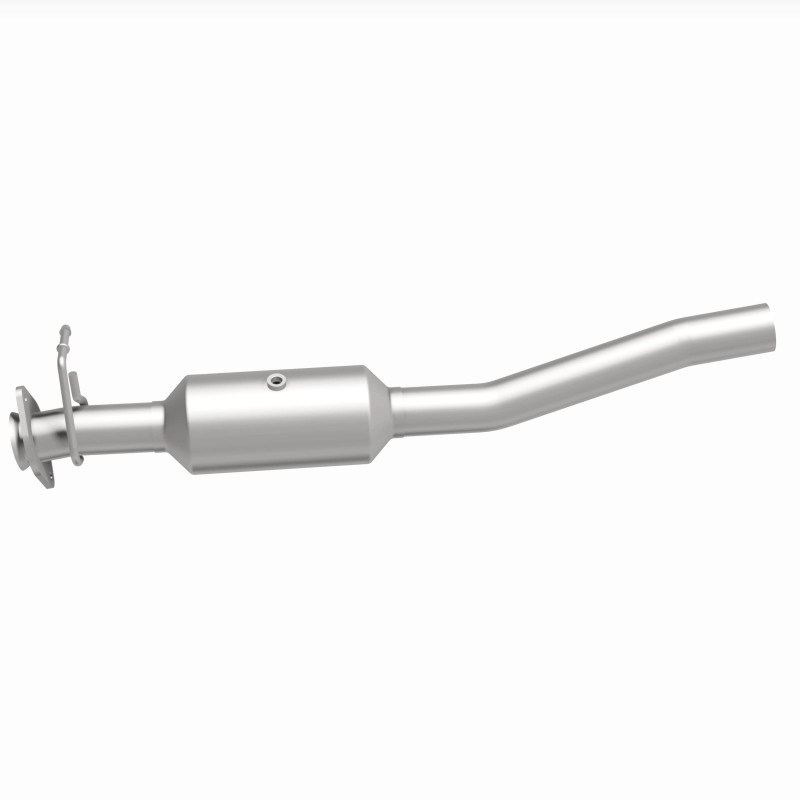 MagnaFlow 16-19 Ford F-53 V10 6.8L Underbody Direct-Fit Catalytic Converter - Image 7