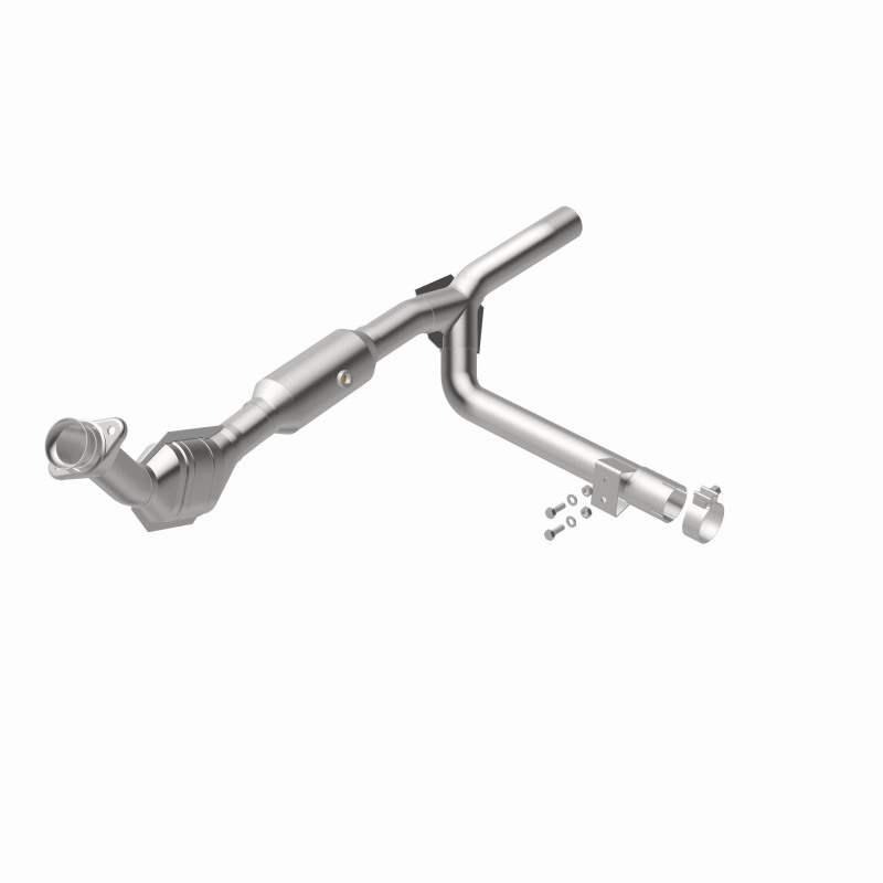 Magnaflow 01-03 Ford F150 XL/XLT V6 4.2L OEM Grade / EPA Compliant Direct-Fit Catalytic Converter - Image 2