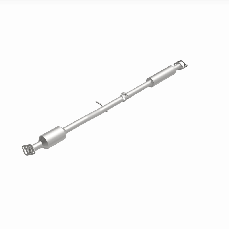 Magnaflow 14-15 Kia Sportage 2.4L Direct Fit Cat Converter - Image 2