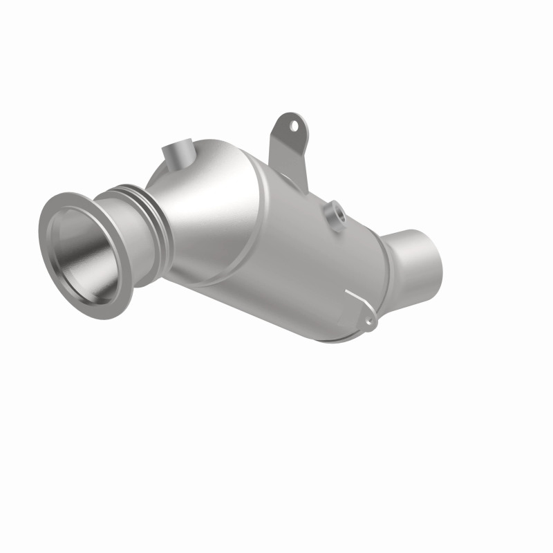 MagnaFlow Conv DF 2015 BMW 640i/740i Underbody - Image 4