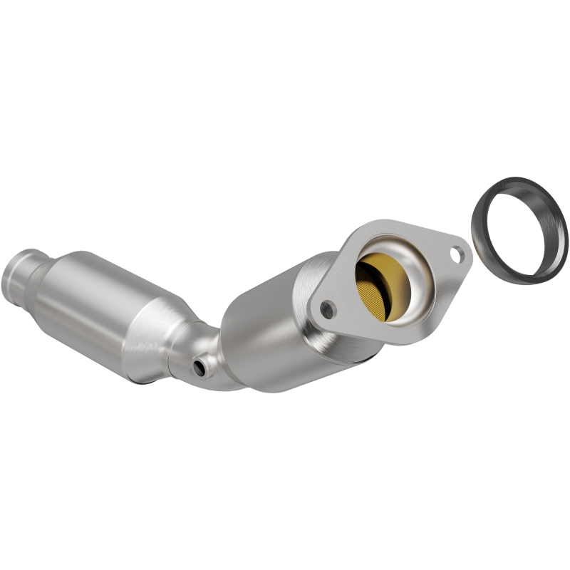 Magnaflow 12-15 Prius V L4 1.8 OEM Underbody Direct Fit Converter - Image 4