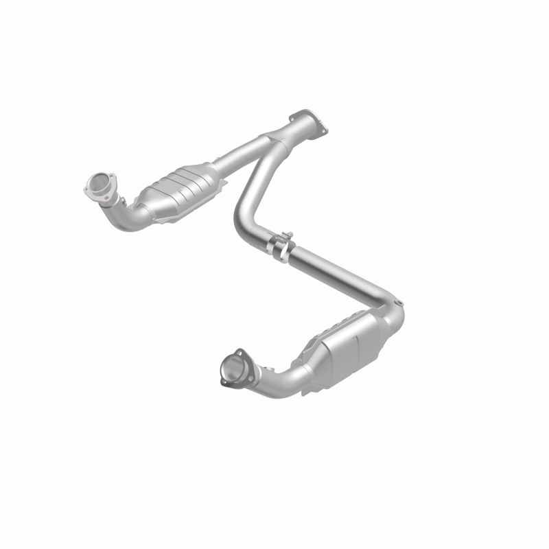 MagnaFlow Conv DF 00-01Tahoe/Yukon V8 5.7L - Image 4
