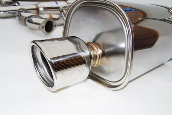 Invidia 08-09 WRX Sedan Q300 Dual Stainless Steel Tip Cat-back Exhaust - Image 3