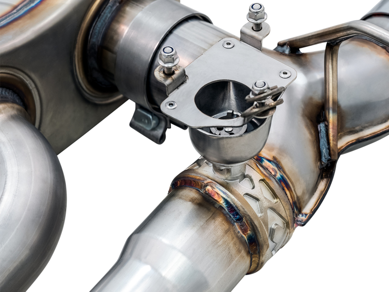 AWE Tuning BMW F8X M3/M4 SwitchPath Catback Exhaust - Chrome Silver Tips - Image 5