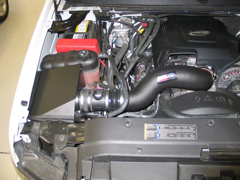K&N Performance Intake Kit FIPK; GM SUBURBAN 2500/YUKON 2500 V8-6.0L; 2007 - Image 4