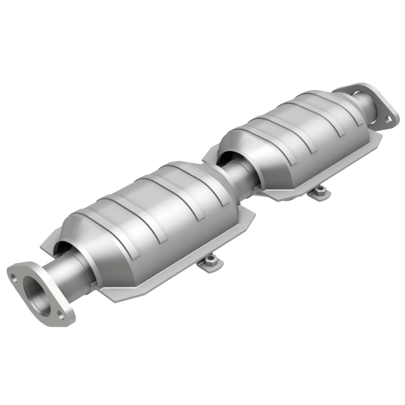 MagnaFlow Conv Mitsubishi 24.75X6.5X4 2/2 - Image 2
