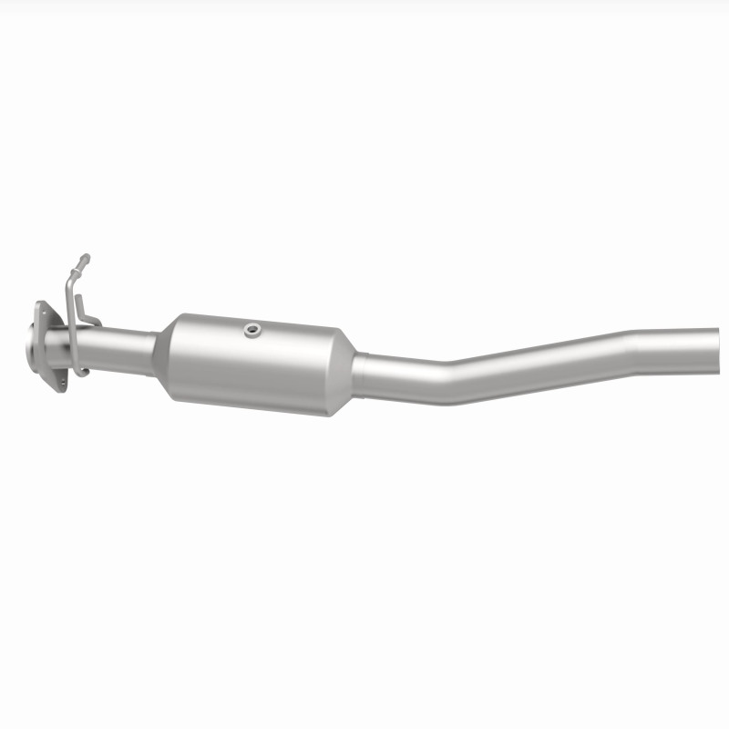 MagnaFlow 16-19 Ford F-53 V10 6.8L Underbody Direct-Fit Catalytic Converter - Image 8