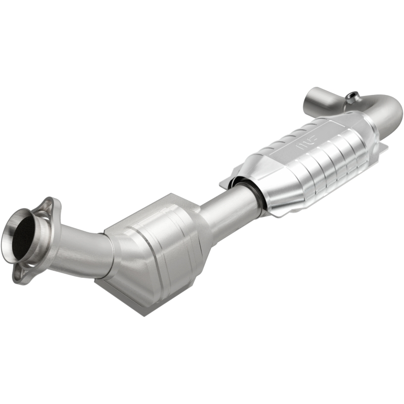 MagnaFlow Conv DF 97-98 E150 E250 Van 4.2L D/ - Image 3