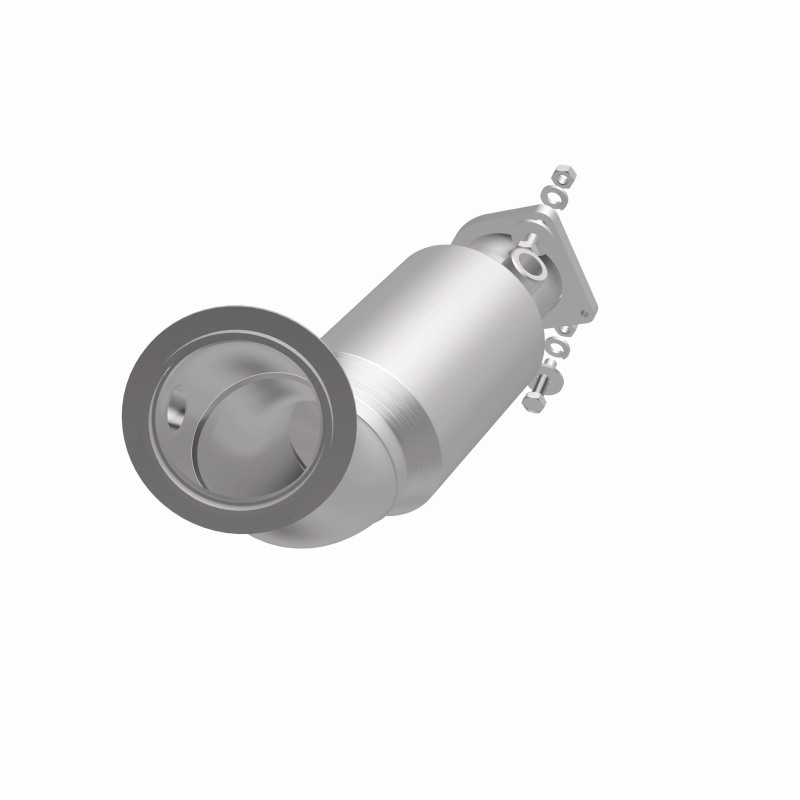 Magnaflow 2015 M3 3 Underbody Direct Fit Converter - Image 3