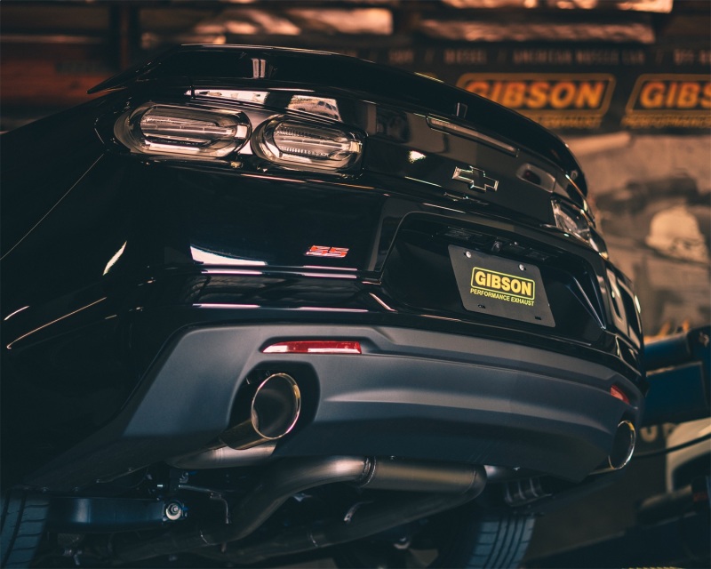 Gibson 16-21 Camero SS 6.2L Axle-Back Dual Exhaust System - Stainless - Image 4